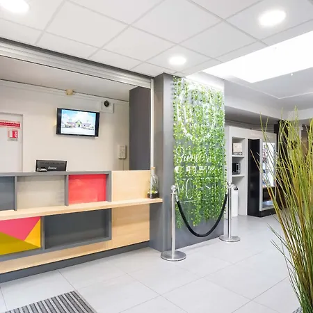 Hotel Goussainville Cdg 2*