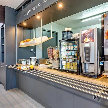 Hotel Goussainville Cdg 2*